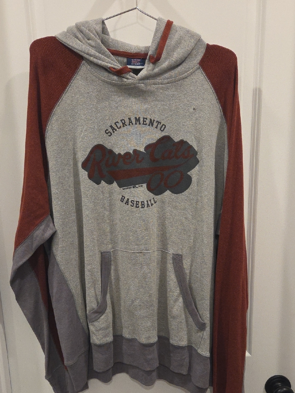 MV Sport Sacramento River Cats Hooded Pullover - Gray & Rust